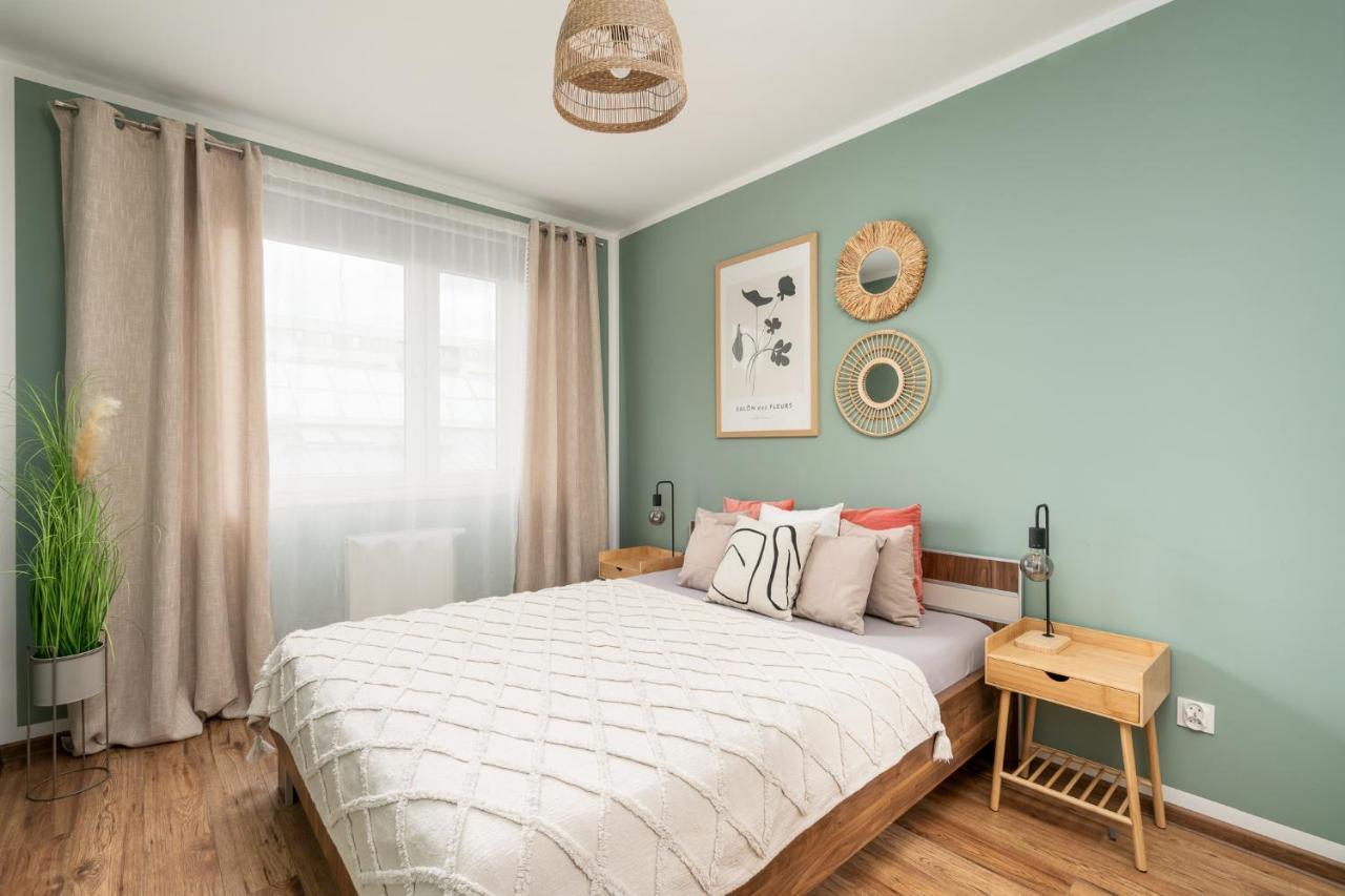 A.S. Home Teczowa Street 3 Rooms Apartment วรอตซวาฟ ภายนอก รูปภาพ